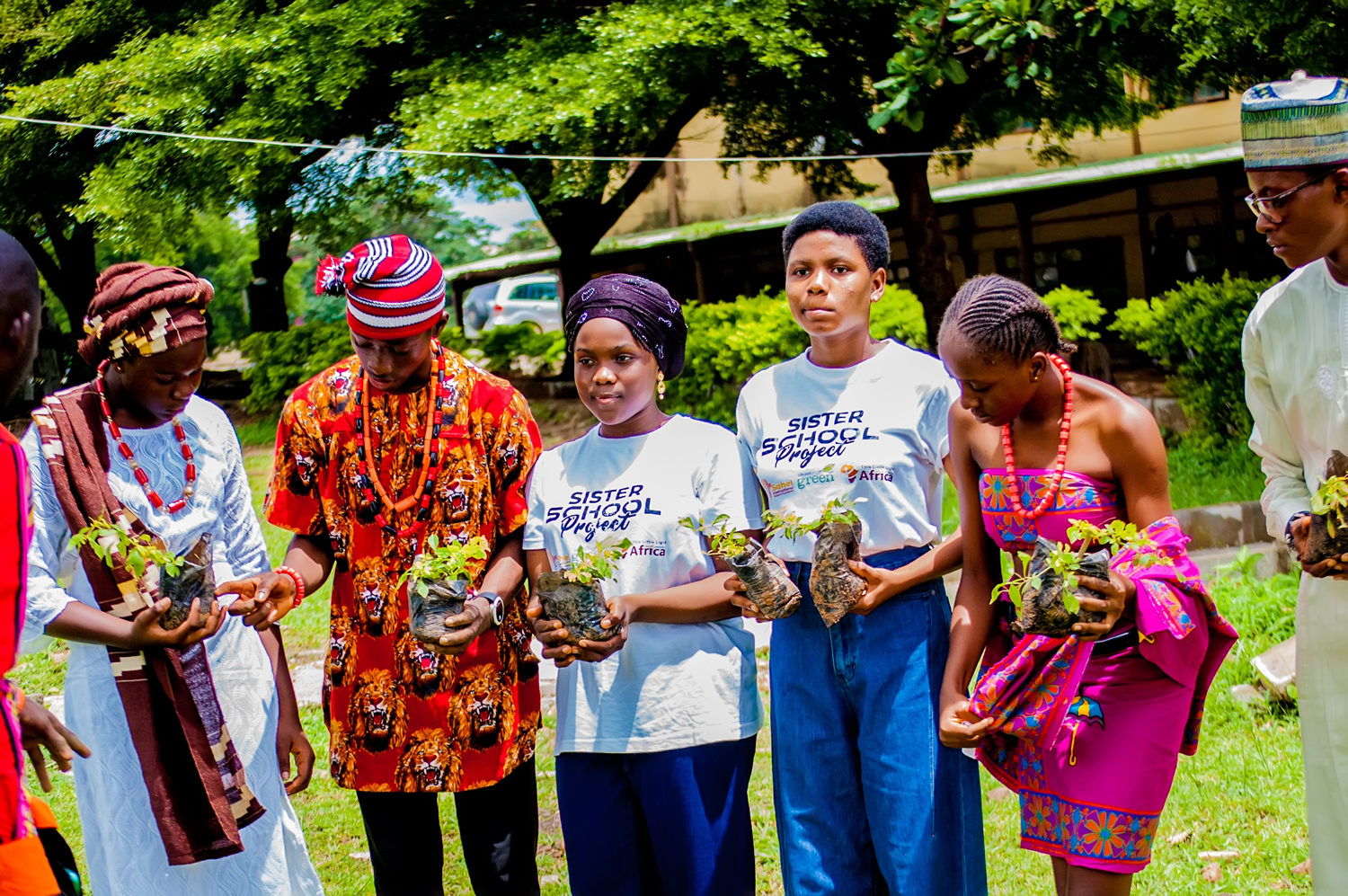 Read more about the article Flower Planting and cultural day at GSS Wuse zone 4